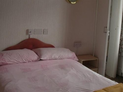The Melrose Hotel แคลกตัน-ออน-ซี ภายนอก รูปภาพ
